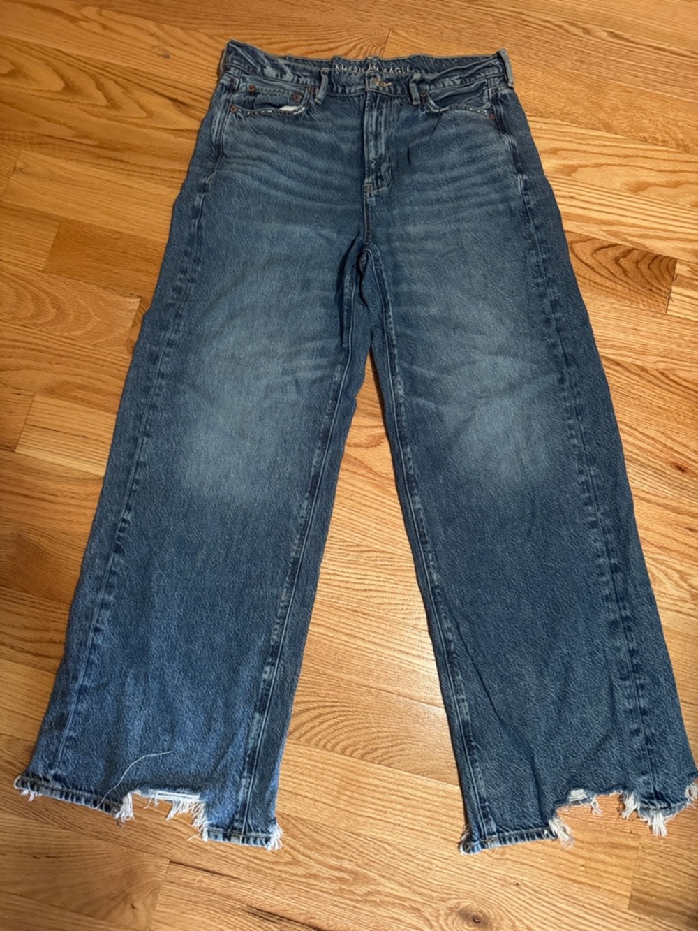 American Eagle Super High Rise Baggy Wide Leg Women’s Denim Jeans Size 10